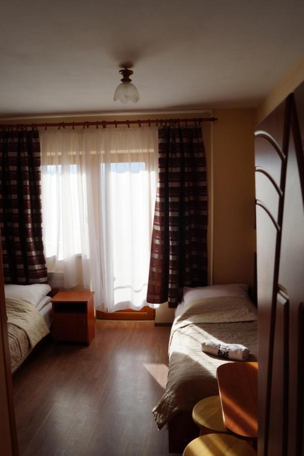 Pod Tatrami Bed & Breakfast Bukowina Tatrzanska Bagian luar foto