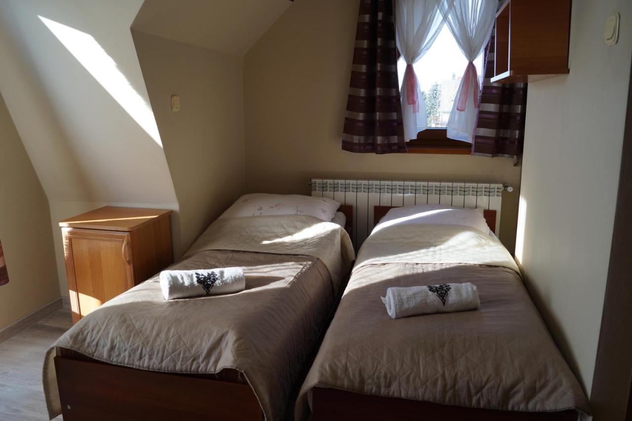 Pod Tatrami Bed & Breakfast Bukowina Tatrzanska Bagian luar foto