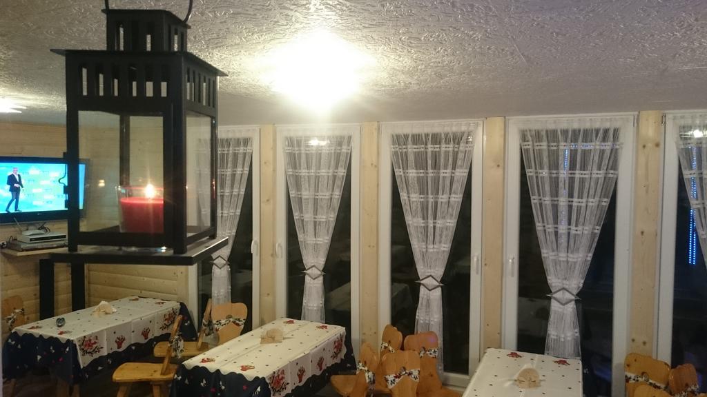 Pod Tatrami Bed & Breakfast Bukowina Tatrzanska Bagian luar foto