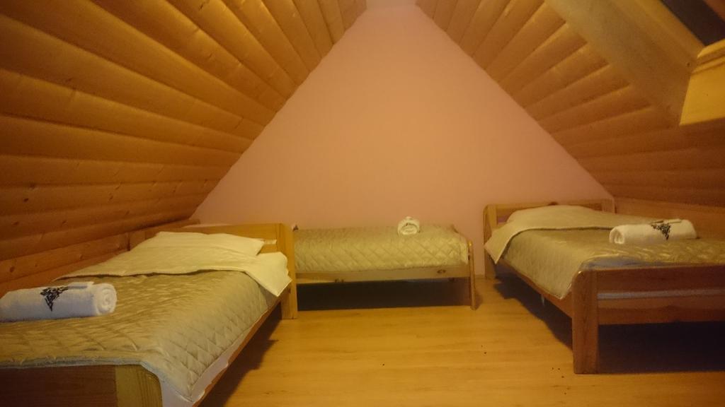 Pod Tatrami Bed & Breakfast Bukowina Tatrzanska Ruang foto