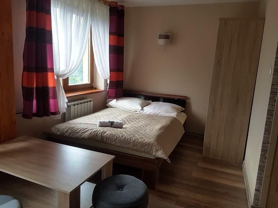 Pod Tatrami Bed & Breakfast Bukowina Tatrzanska Bagian luar foto