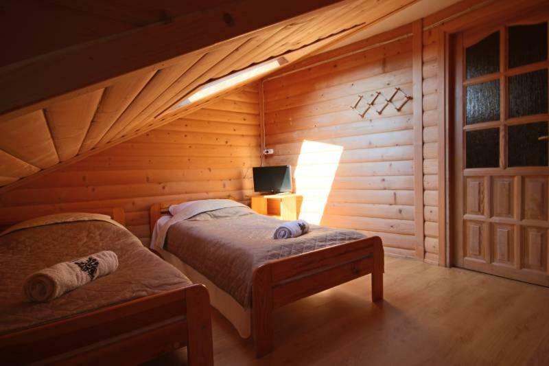 Pod Tatrami Bed & Breakfast Bukowina Tatrzanska Bagian luar foto