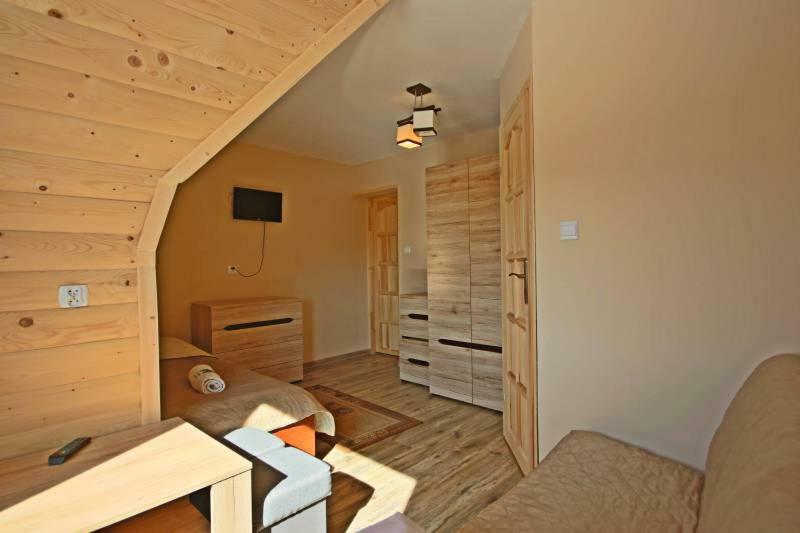 Pod Tatrami Bed & Breakfast Bukowina Tatrzanska Bagian luar foto