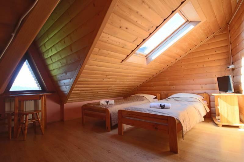 Pod Tatrami Bed & Breakfast Bukowina Tatrzanska Bagian luar foto