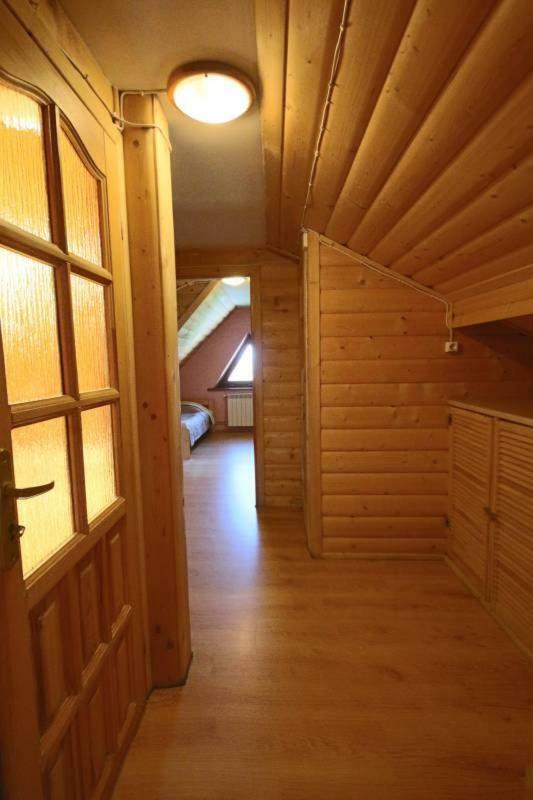 Pod Tatrami Bed & Breakfast Bukowina Tatrzanska Bagian luar foto